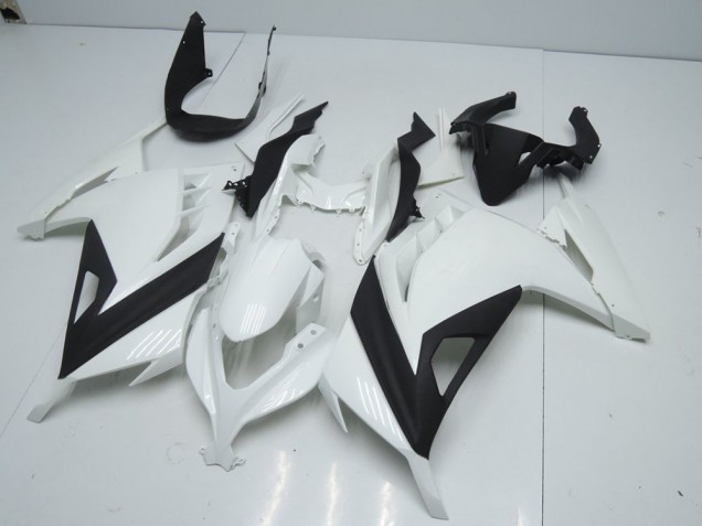 Kawasaki ZX 300R 2013-2016 Verkleidungen - Unbemalt Verkauf Kawasaki ZX 300R 2013-2016 Verkleidungen - Unbemalt Verkauf
